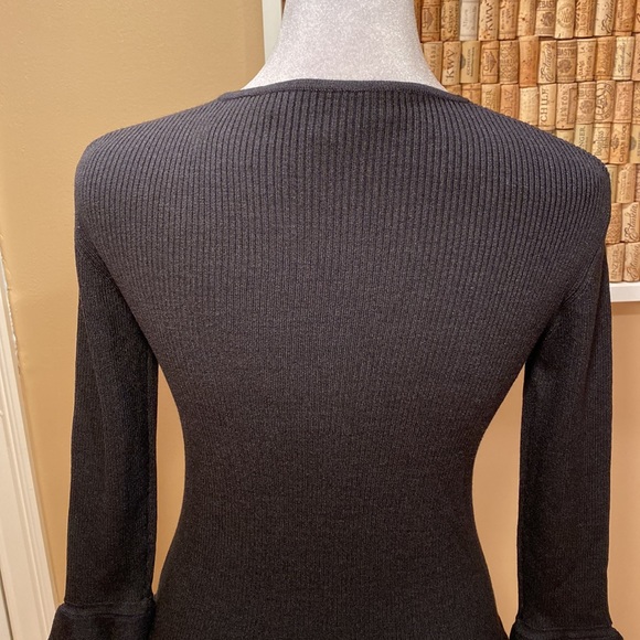 Esther Chen Black Ribbed Top.  Silk, Nylon and Spandex.  Ruffled detail - Picture 8 of 16